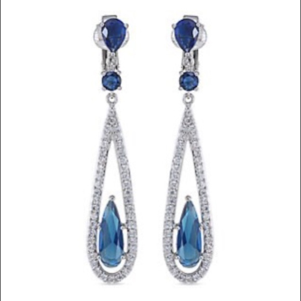 NWT Carolee Camilla Royal Blue Linear Clip on